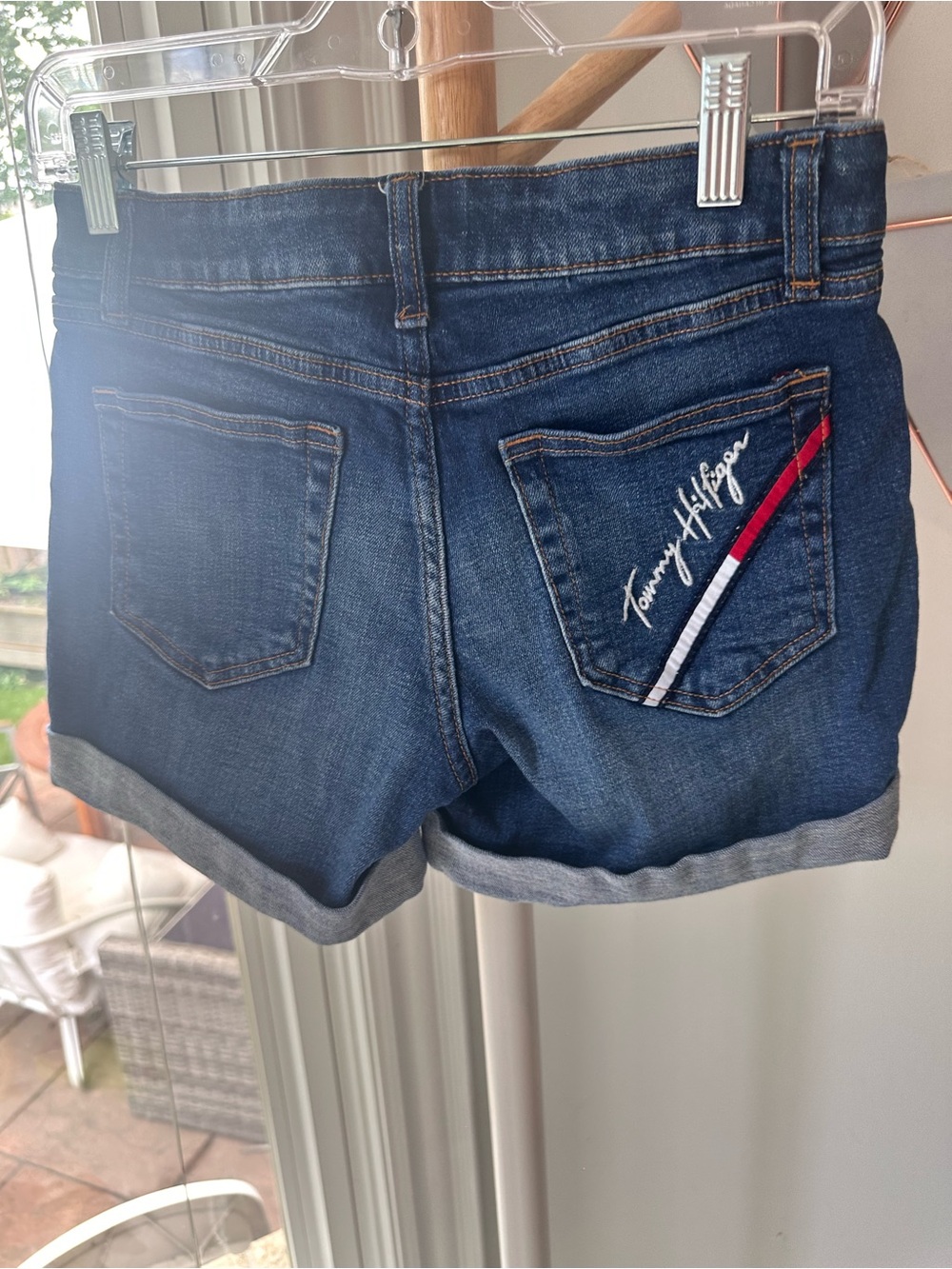 VINTAGE Y2K Tommy Hilfiger Women's Dark Blue Jean Denim Rolled Cuff Shorts Sz 0